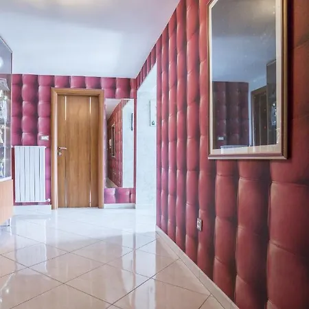 With Parking Space - 12252 Apartman *