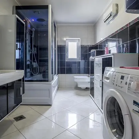 With Parking Space - 12252 سبليت