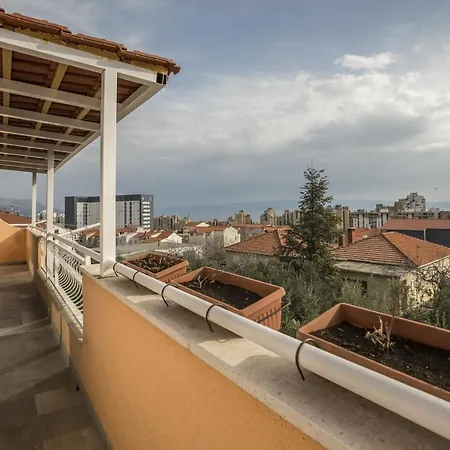 Apartman With Parking Space - 12252